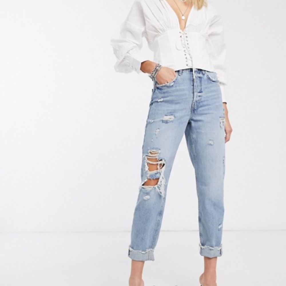 RIVER ISLAND High Rise Ripped Knee Mom Jeans
